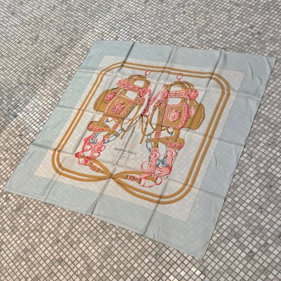 Hermès Pale Blue Pink "Brides De Gala" 90cm Silk Square Scarf - Picture 6 of 9